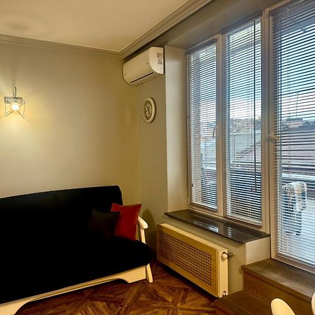 Old City Apartments Lviv Buitenkant foto